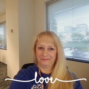 Meet your Posher, Andrea